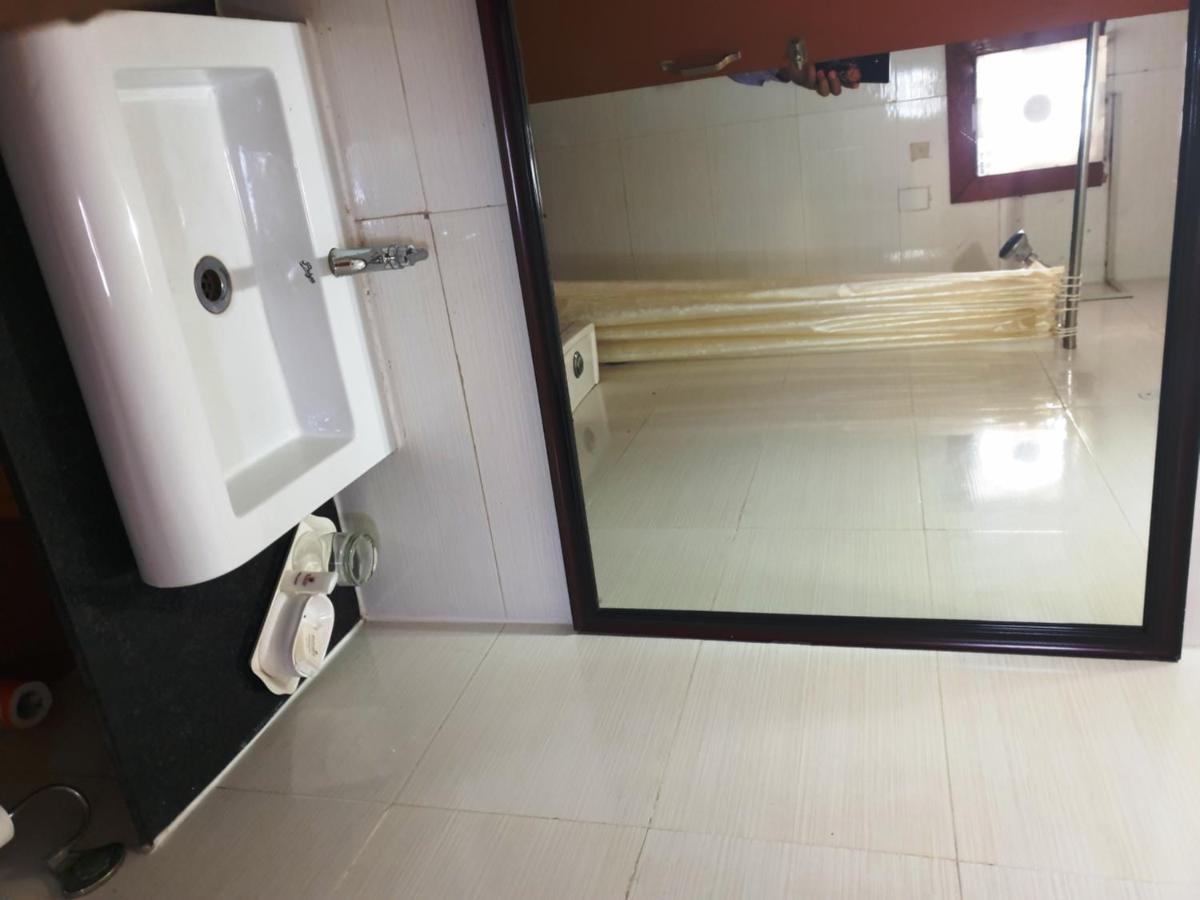 Regenta Resort Bhuj By Royal Orchid Hotels Limited Экстерьер фото