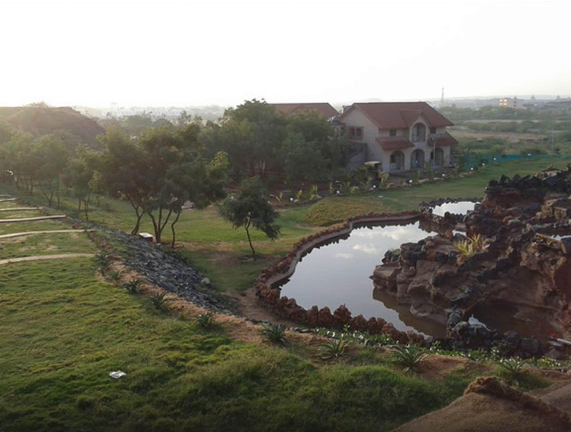 Regenta Resort Bhuj By Royal Orchid Hotels Limited Экстерьер фото