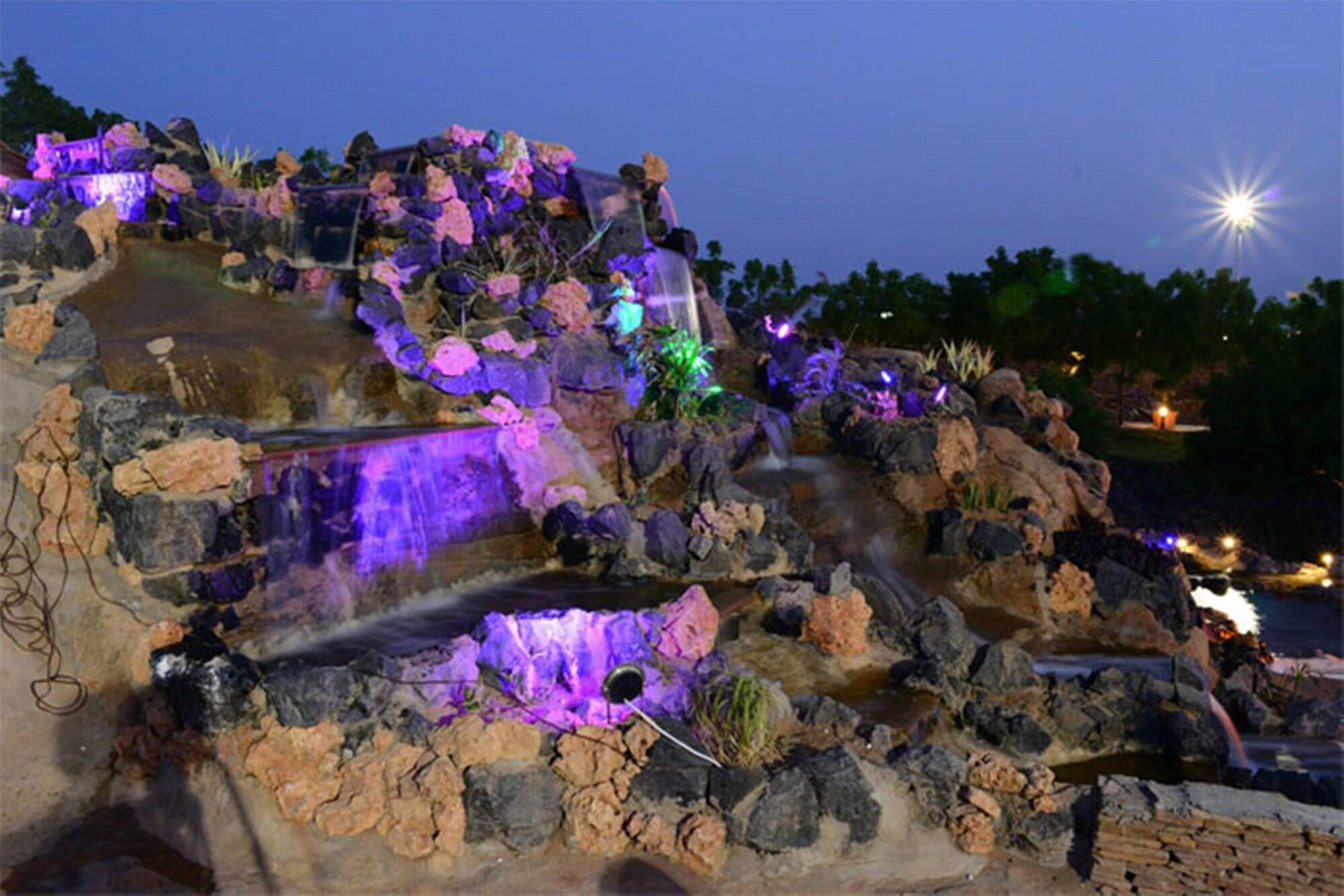 Regenta Resort Bhuj By Royal Orchid Hotels Limited Экстерьер фото