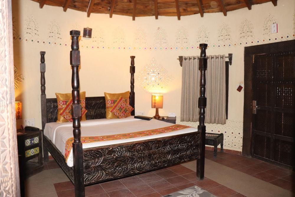 Regenta Resort Bhuj By Royal Orchid Hotels Limited Экстерьер фото