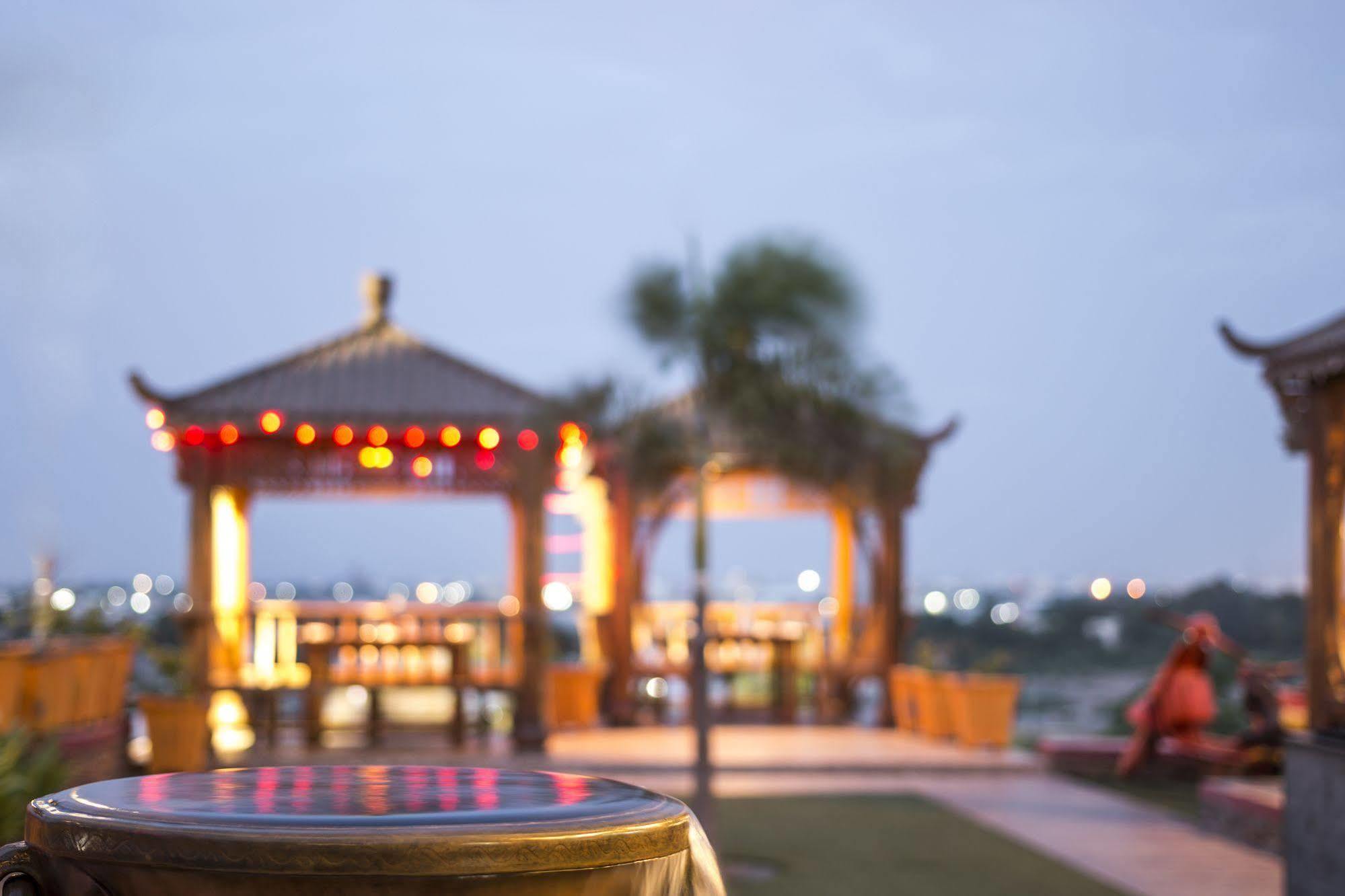 Regenta Resort Bhuj By Royal Orchid Hotels Limited Экстерьер фото